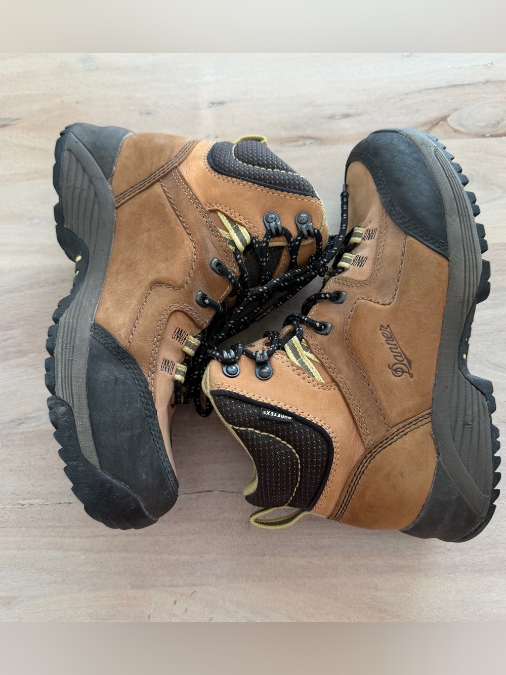 Danner Boots Womens Sz 8.5 Brown Zigzag Trail GTX 6 Inch Waterproof Hiking 31028